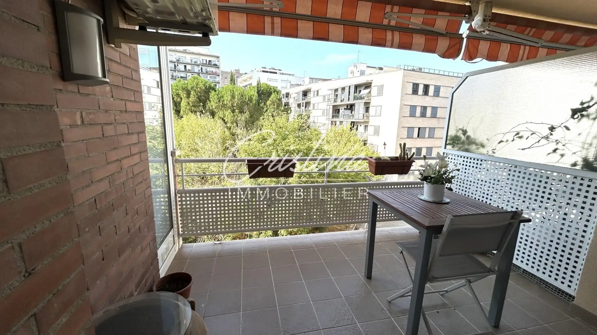 Terrasse von Wohnungen zum Verkauf in Girona mit Heizung, Terrasse und Alarm