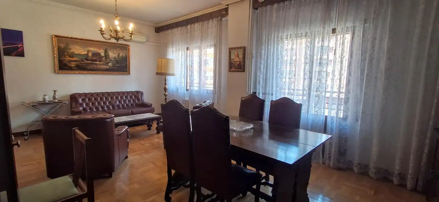 Dining room of Flat for sale in Tudela  with Air Conditioner, Heating and Parquet flooring