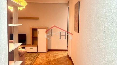 Foto 2 de Apartamento de alquiler en Burgo Nuevo, Centro Ciudad, León Capital