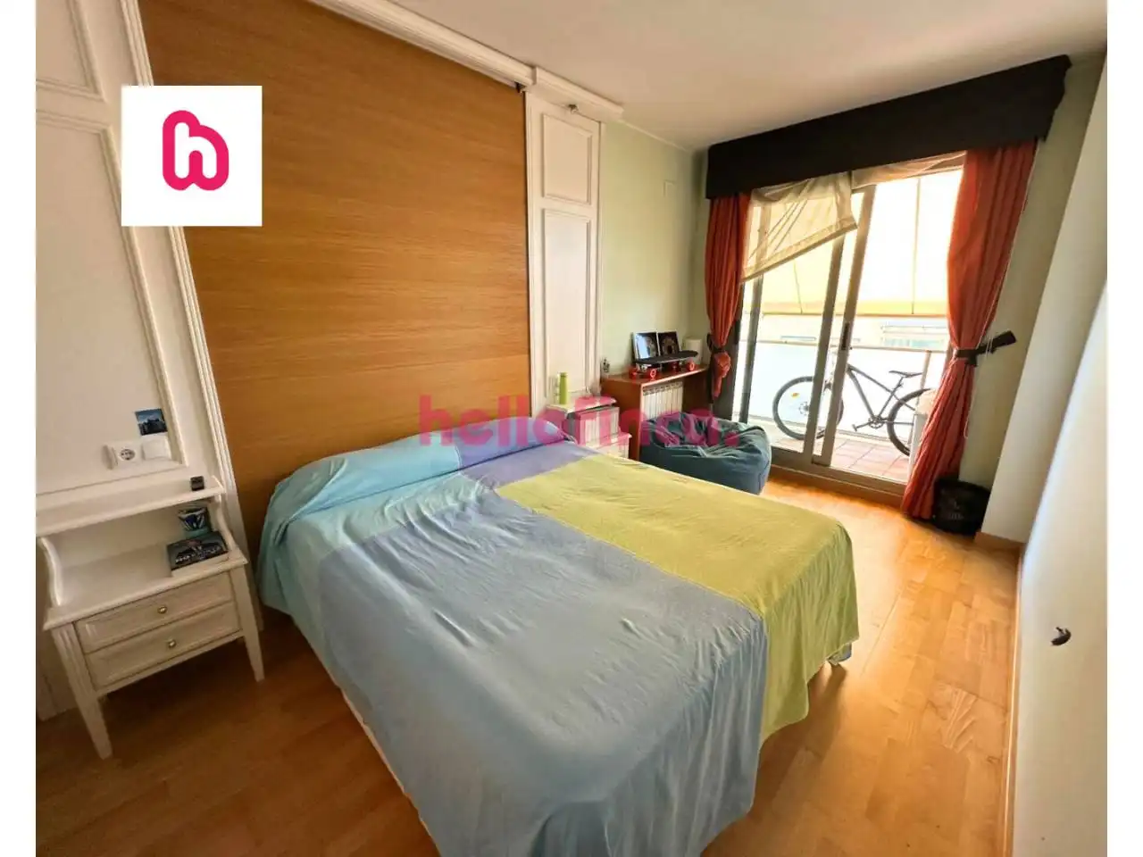 Schlafzimmer von Maisonette zum Verkauf in Badalona mit Heizung, Parkett und Terrasse