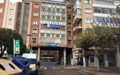 Vista exterior de Pis en venda en Burgos Capital amb Calefacció