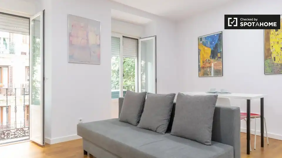 Piso con terraza en alquiler en Centro, imagen 6