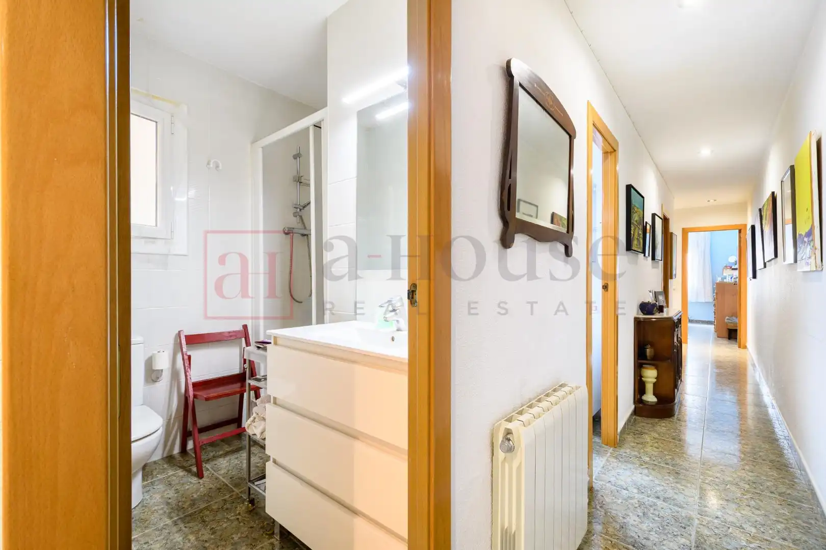 Bathroom of Flat for sale in Barcelona  with Air Conditioner, Heating and Terrace