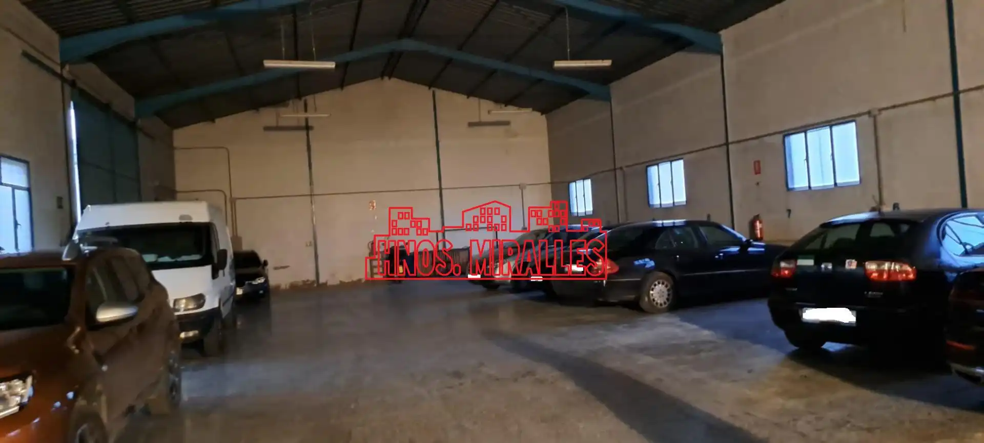 Nau industrial en venda a Dolores
