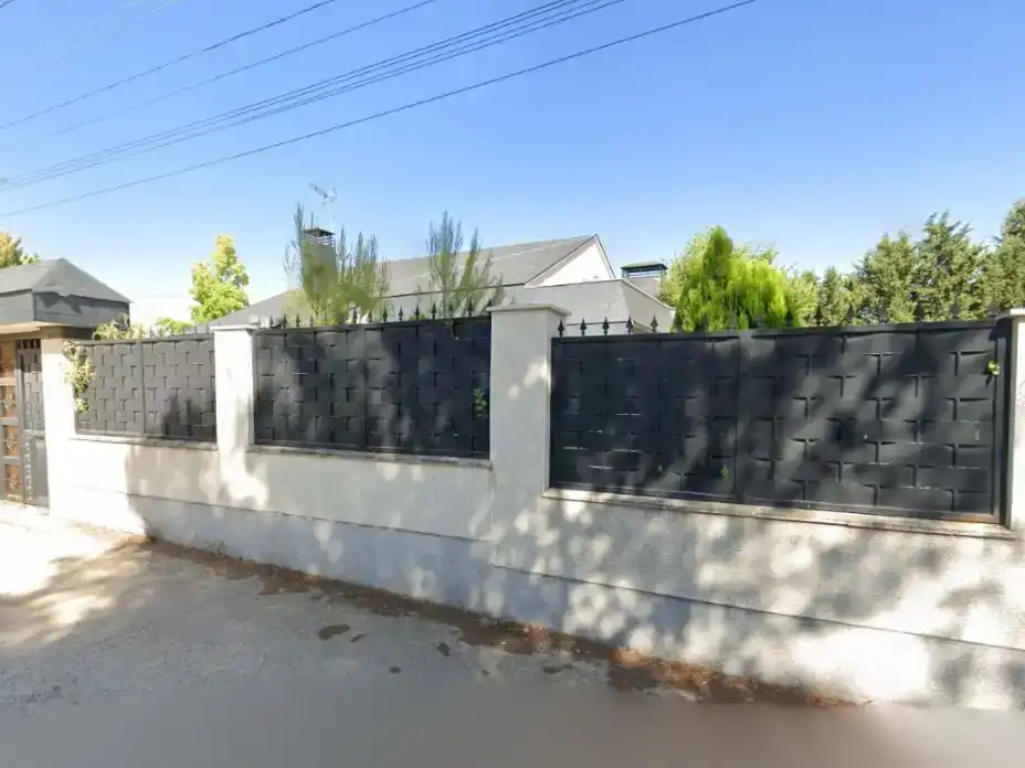 Pis en venda en Villar del Olmo amb Jardí privat, Traster i Piscina