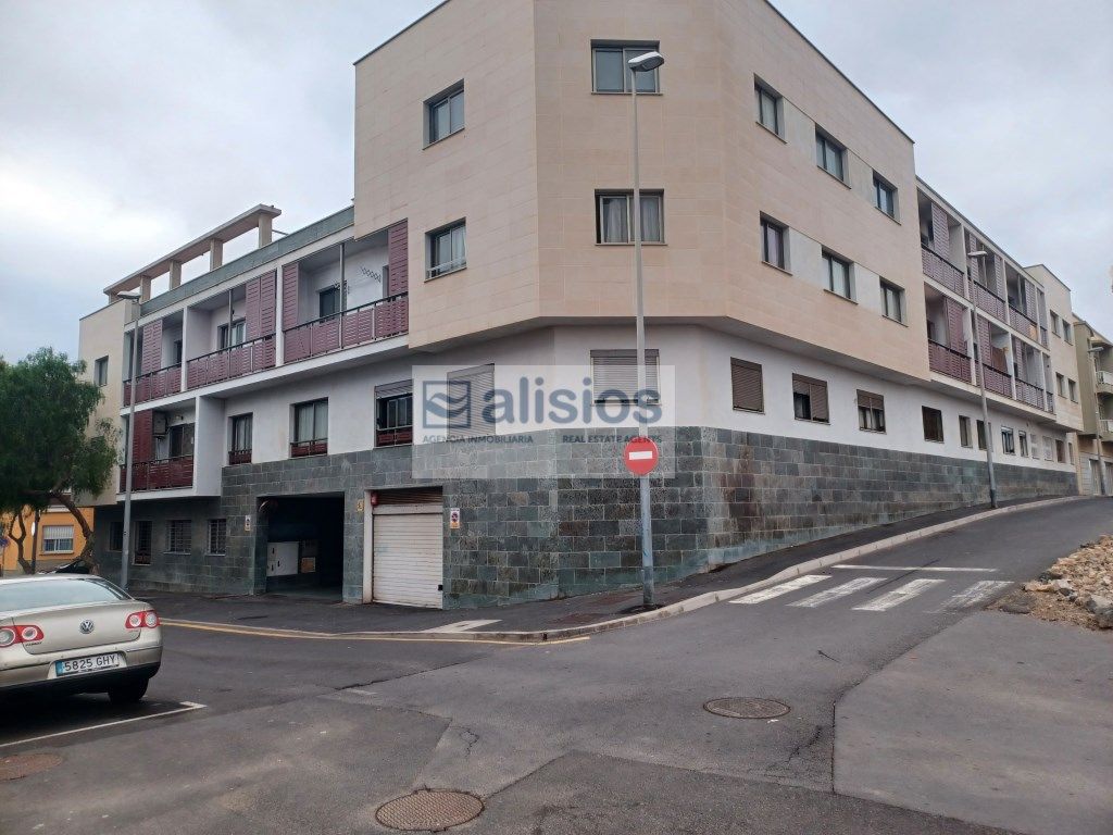 Pis en venda a Calle Parlamento El, 7, San Isidro