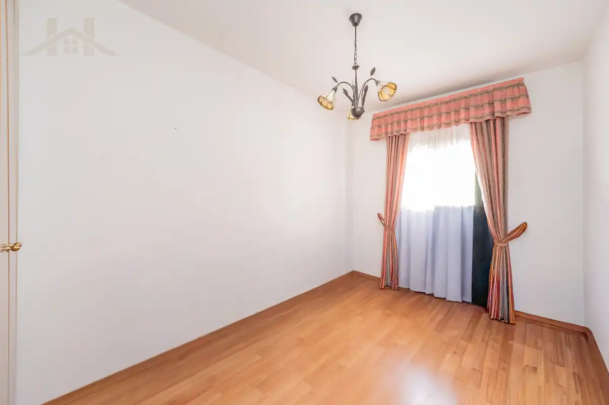 Bedroom of Flat for sale in Pinto  with Air Conditioner, Heating and Storage room