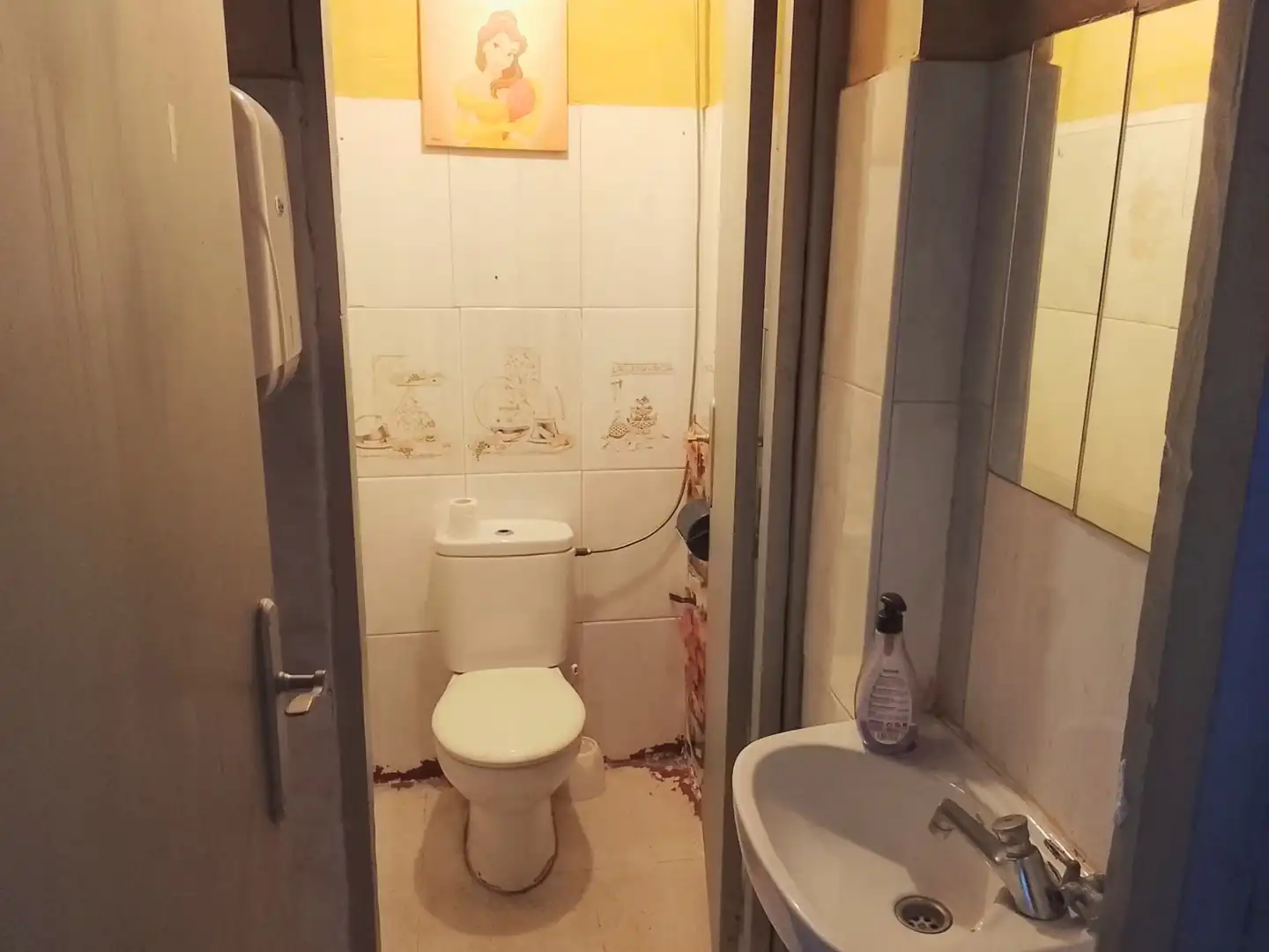 Business premises for sale in Calle de Ceriñola, imagen 9