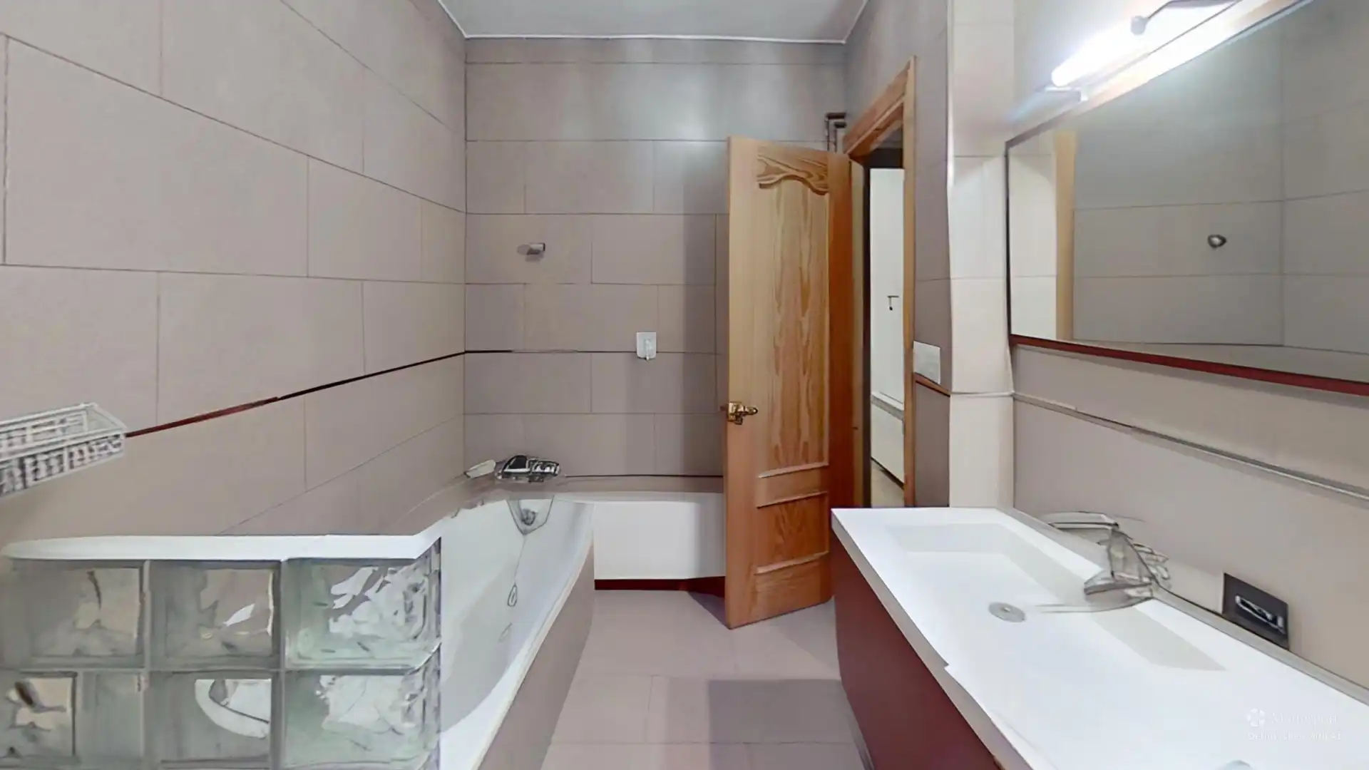 Badezimmer von Wohnung zum Verkauf in Vinaròs mit Heizung, Parkett und Möbliert