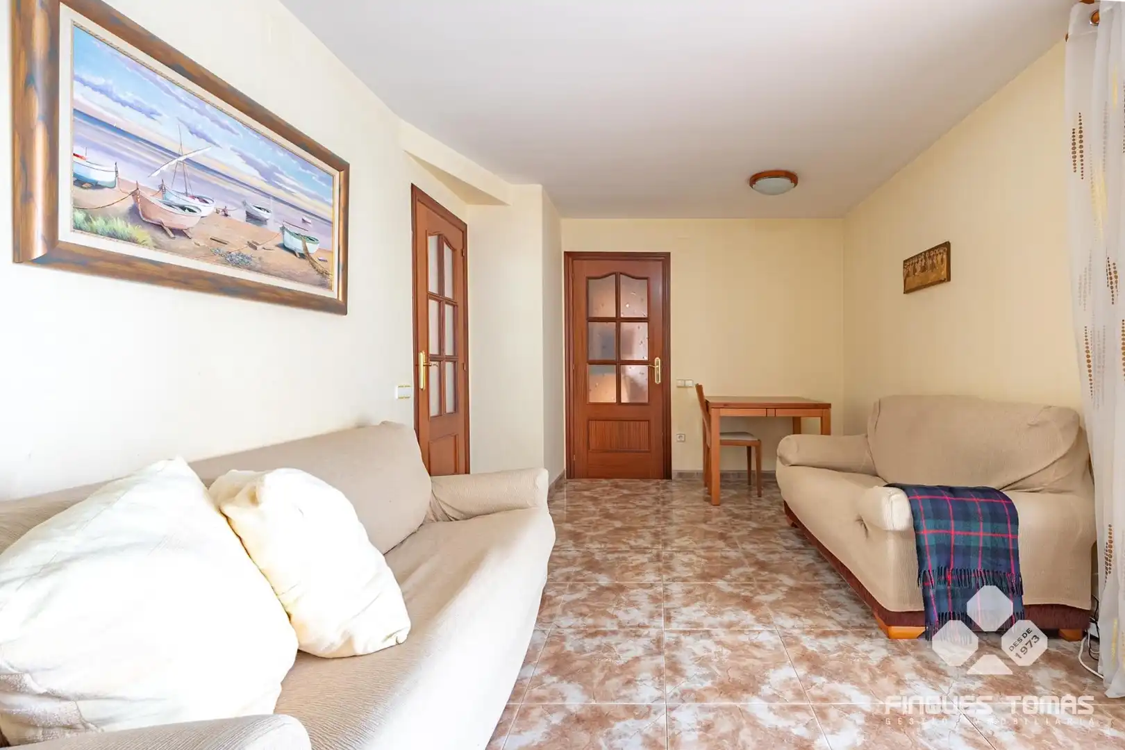 Living room of Flat for sale in Calafell  with Terrace, Storage room and Furnished