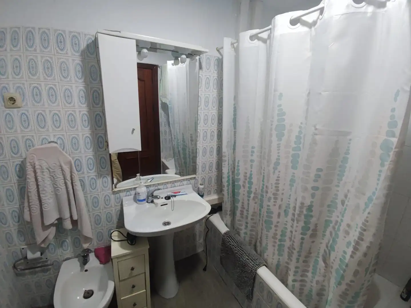 Baño de Piso para compartir en Carretera de Cádiz