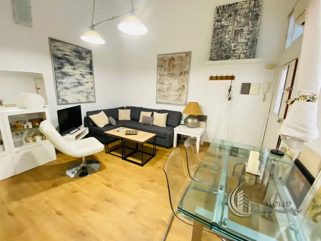 Living room of Duplexes for rent in Madrid  with Air Conditioner, Heating and Furnished