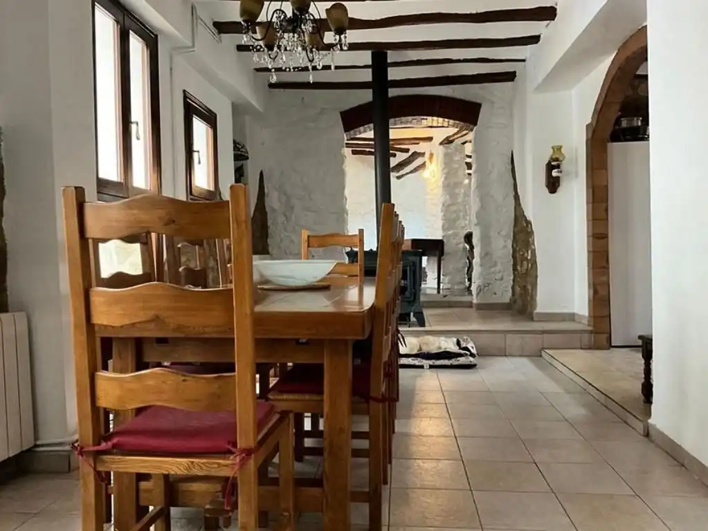 Menjador de Casa o xalet en venda en La Vall de Gallinera amb Calefacció