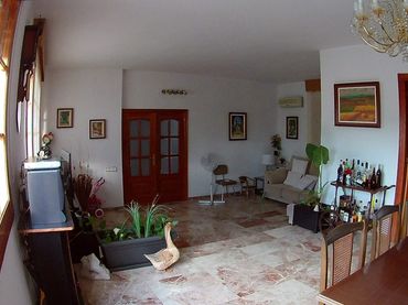 Detached house with pool for sale in La Miranda - Can Candeler