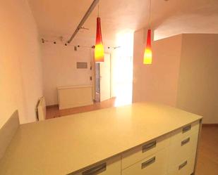 Cuina de Pis en venda en Badalona amb Calefacció, Parquet i Forn