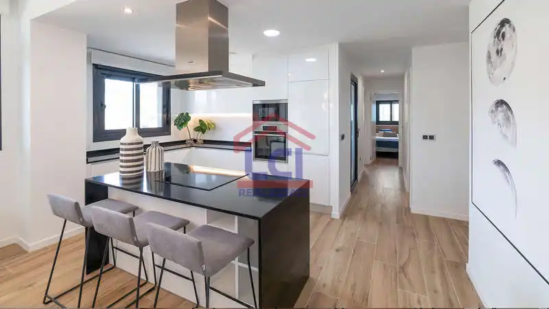 Apartamento en venta en Playa de Poniente, imagen 4