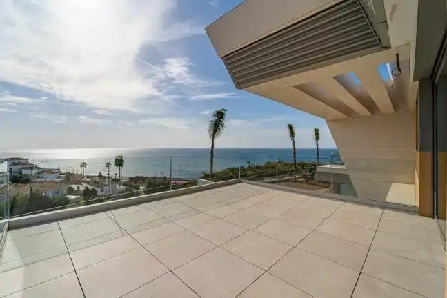 Vivienda con terraza en venta en El Faro de Calaburra - Chaparral, imagen 2