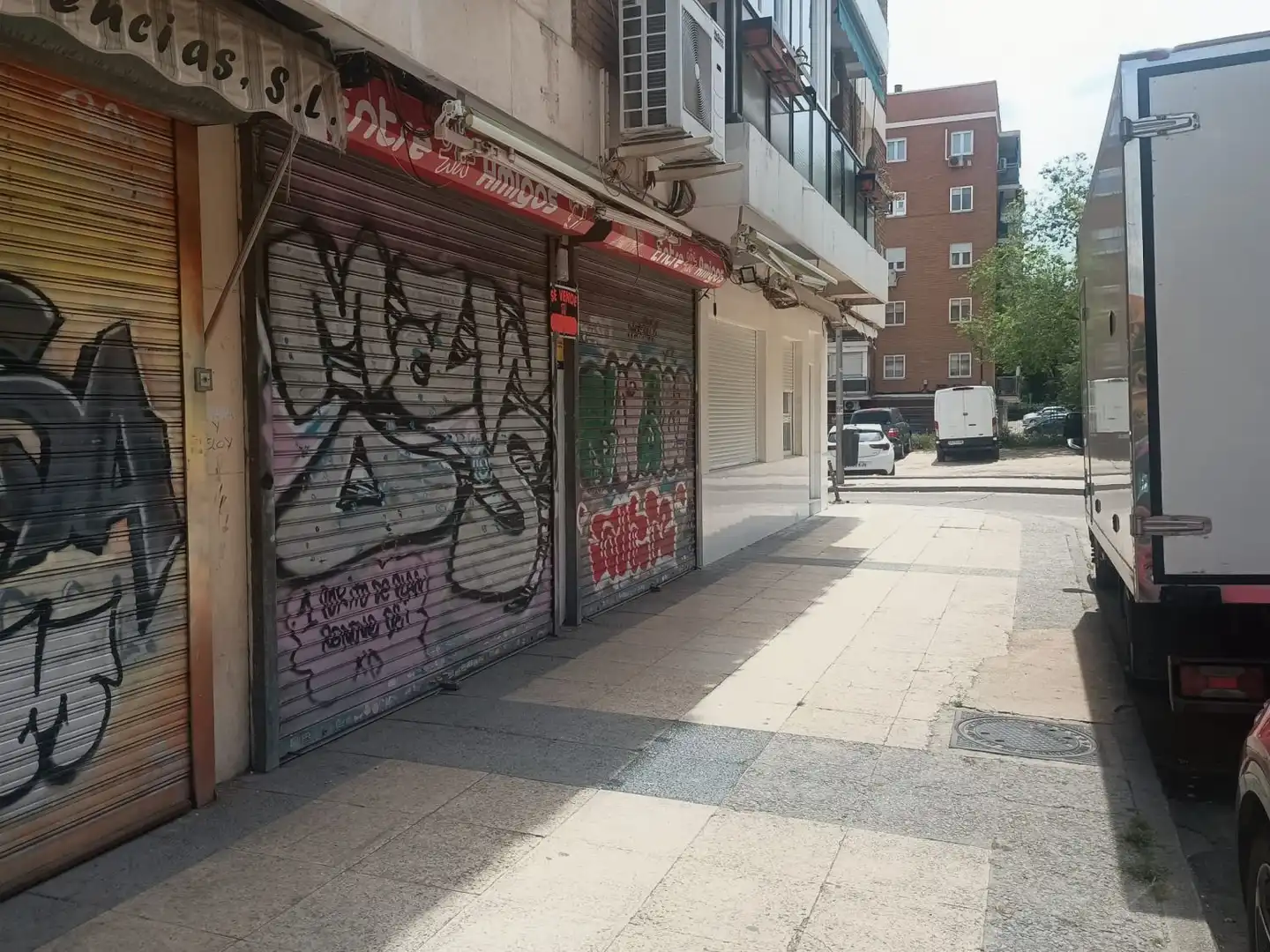 Local en venda en Madrid amb Aire condicionat