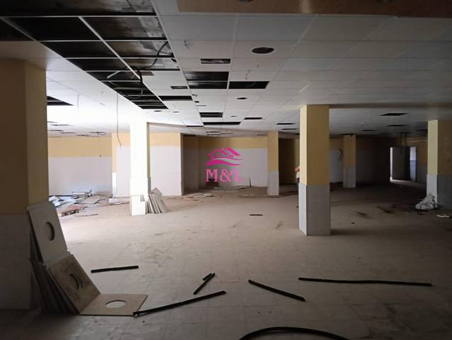 Local comercial en Alquiler en Sur