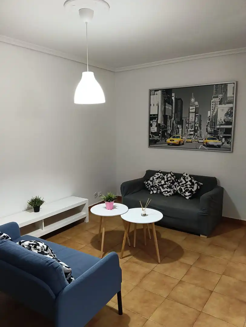 Sala de estar de Piso para compartir en Ávila con Calefacción, Terraza y Amueblado
