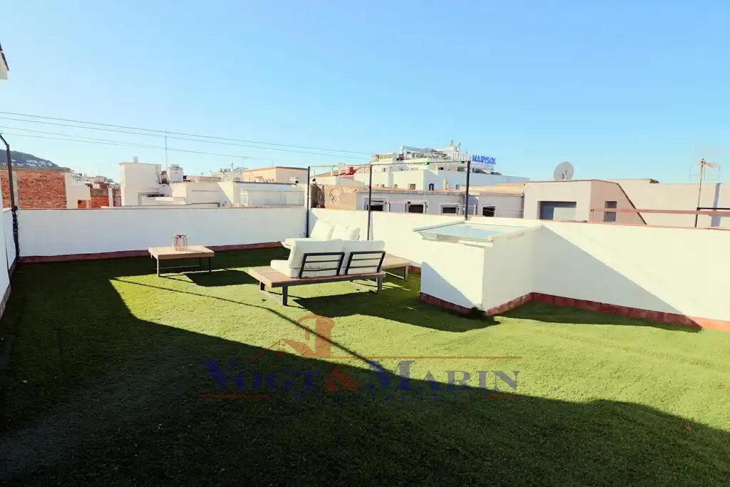 Apartamento con balcón en venta en Carrer del Castell de la Trinitat, imagen 18
