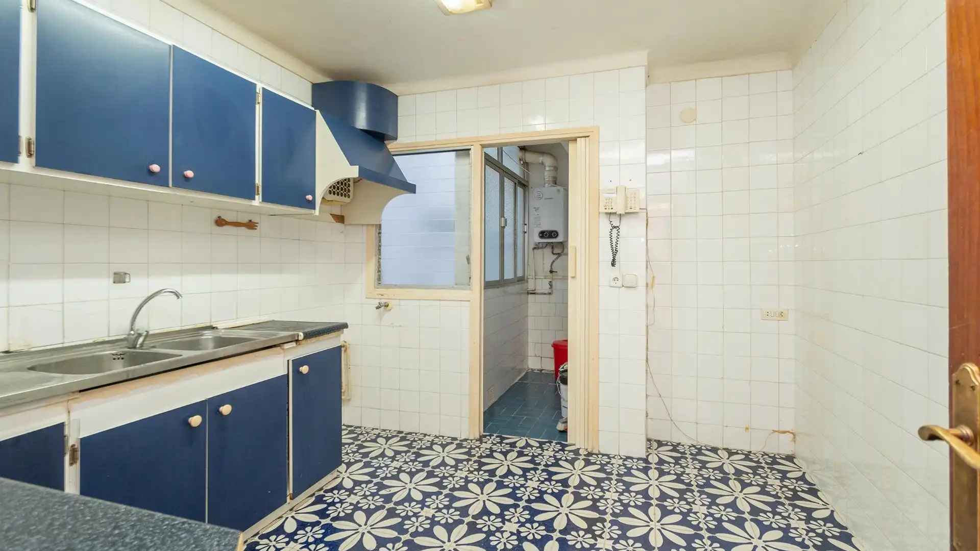 Flat for sale in Calle PERE OLIVER DOMENGE, Camp d'en Serralta, Ponent