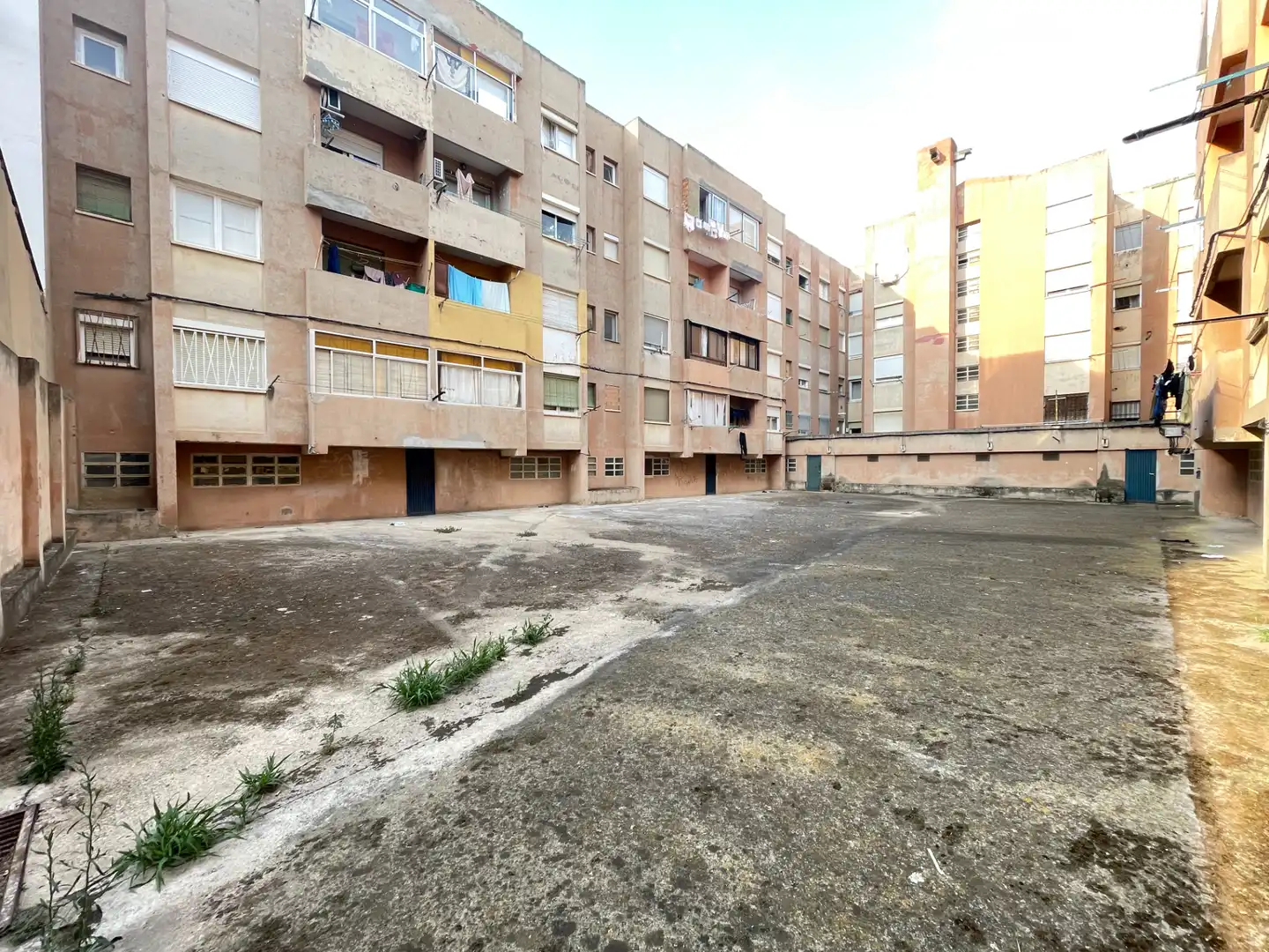 Parkplatz von Wohnung zum Verkauf in Ejea de los Caballeros mit Terrasse, Abstellraum und Möbliert