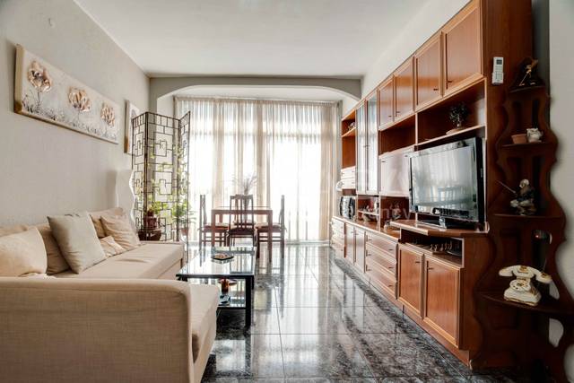 Piso en Venta en Gran Via de les Corts Catalanes en Provençals del Poblenou