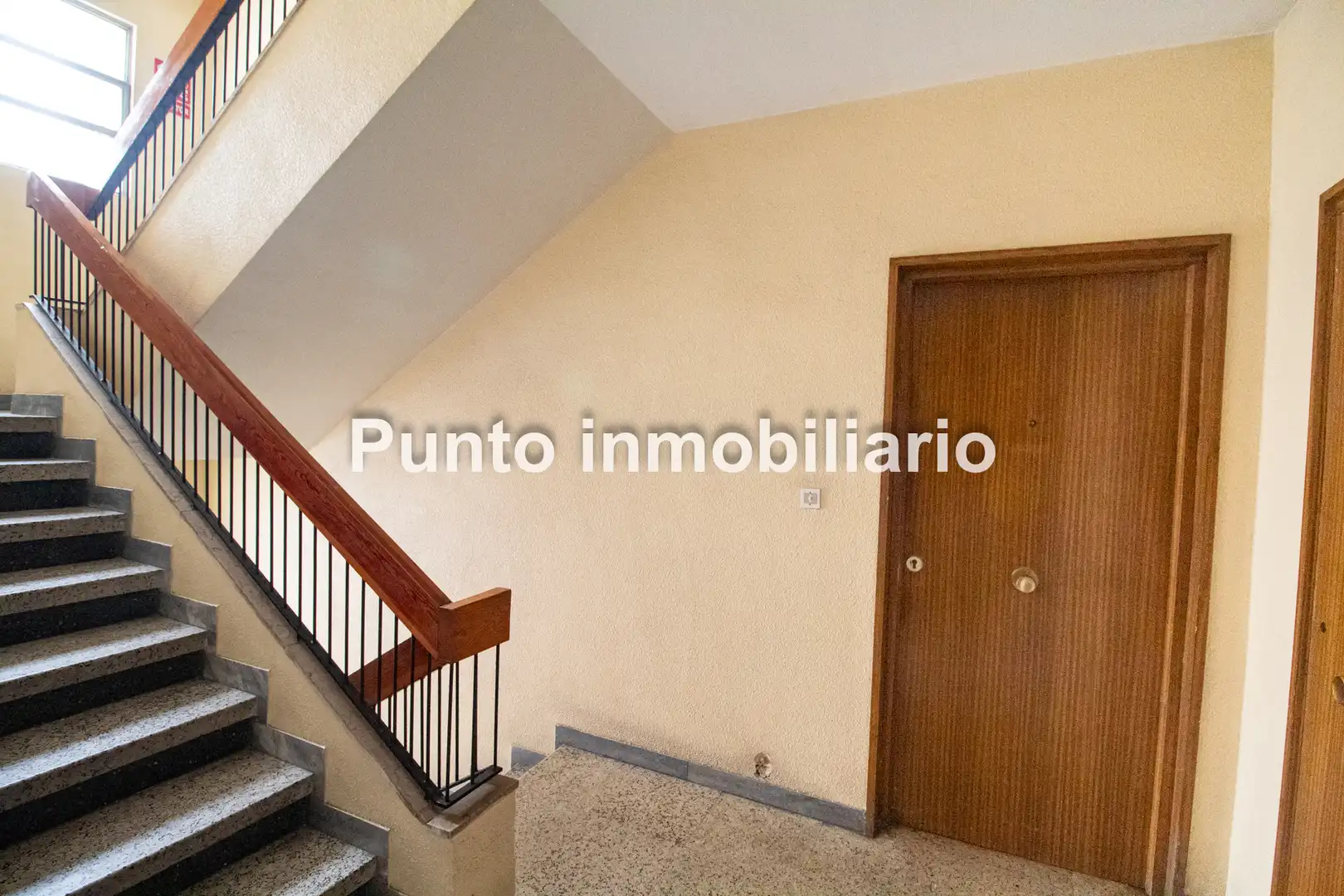 Wohnung zum Verkauf in Valladolid mit Heizung und Terrasse