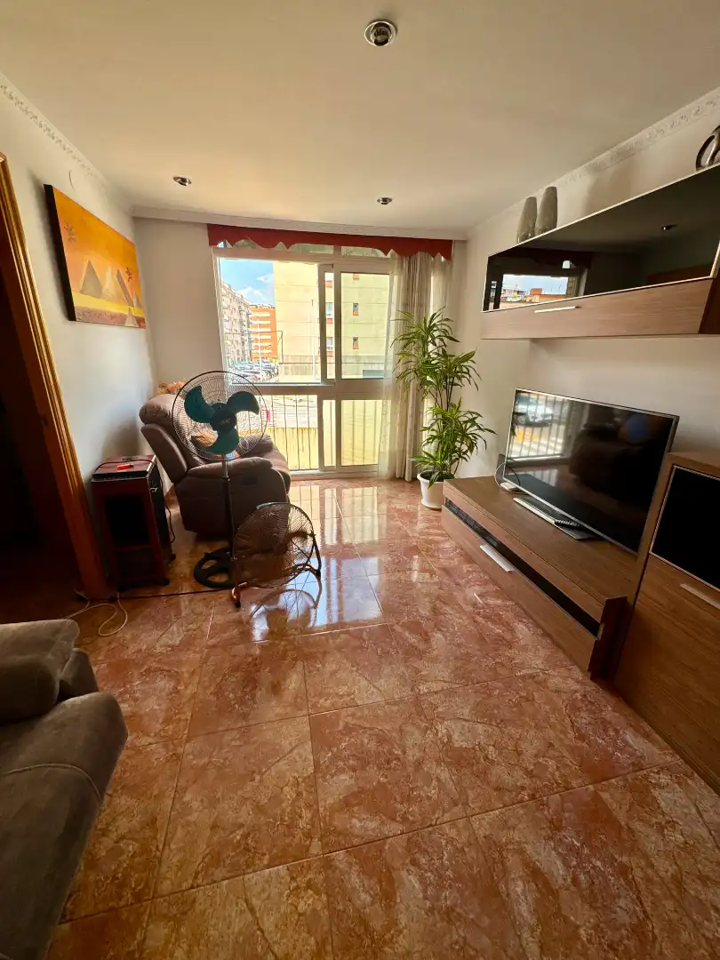 Appartamento con terrazza in vendita a Avinguda de Guatemala, imagen 2