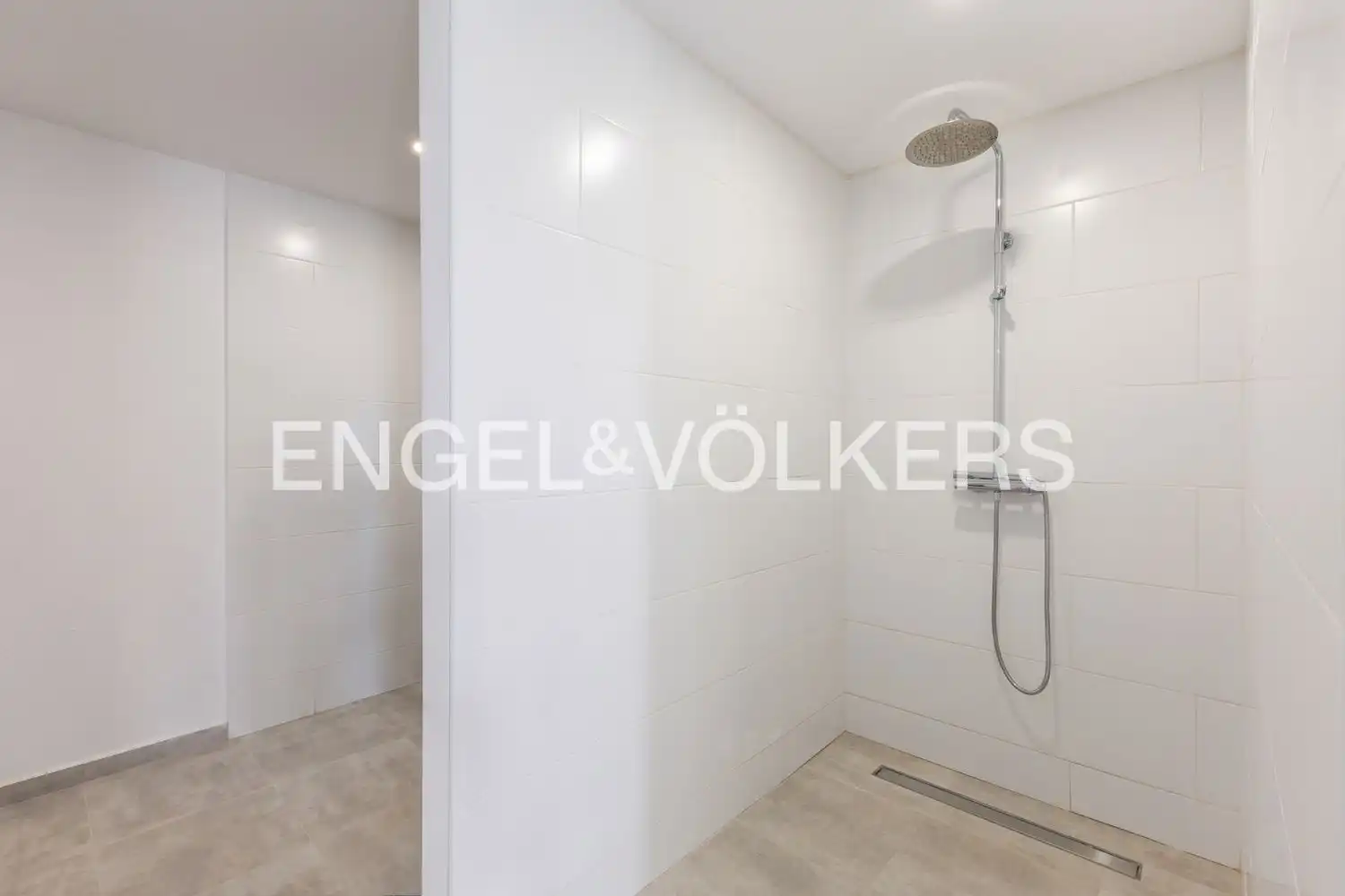 Bathroom of Houses for sale in Dénia  with Air Conditioner, Heating and Private garden