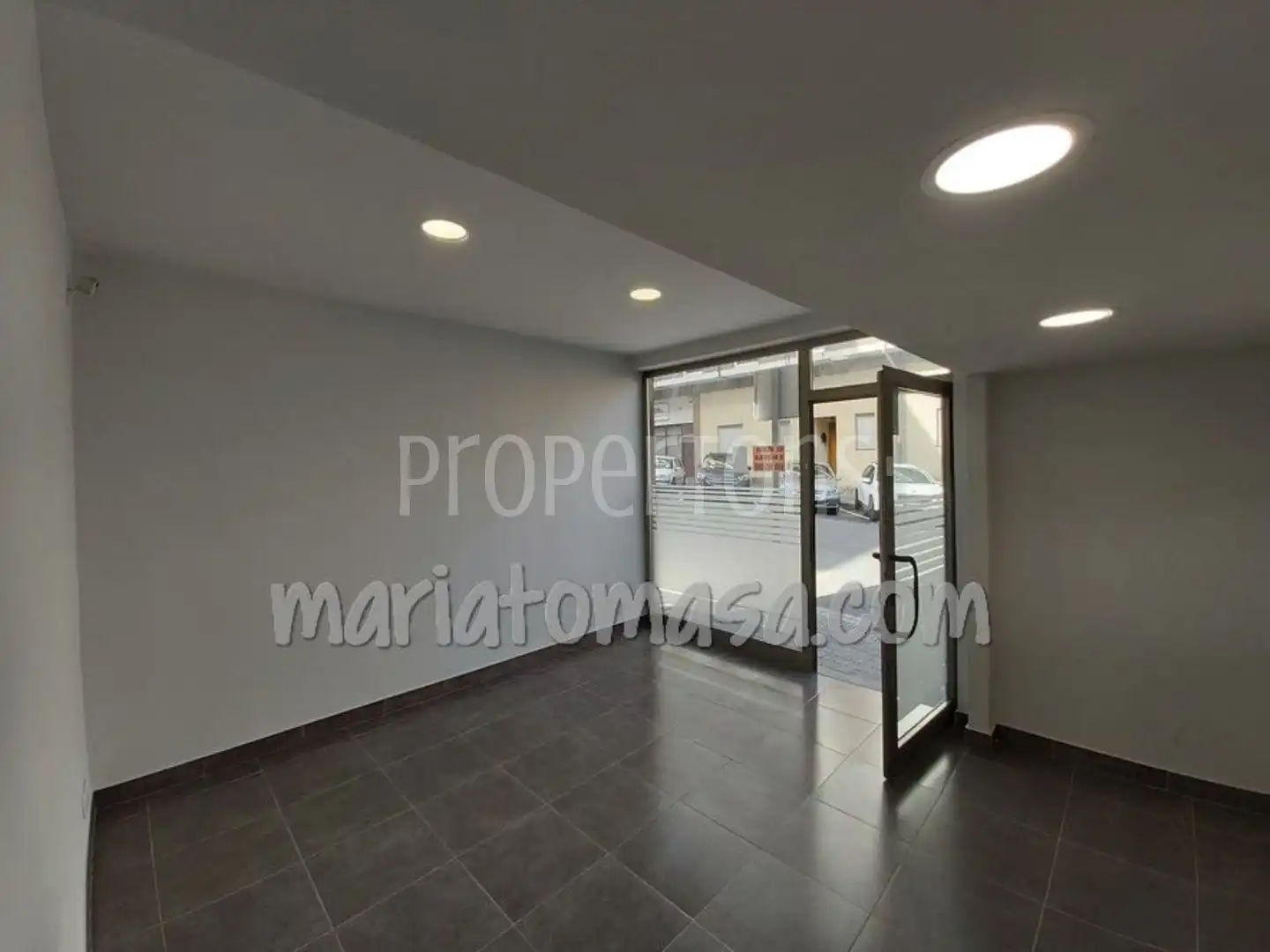 Business premises for sale in Villamonte, imagen 2