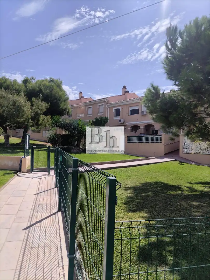 Detached homes for sale in Fuente Alegre - El Chaparral - Los Morales