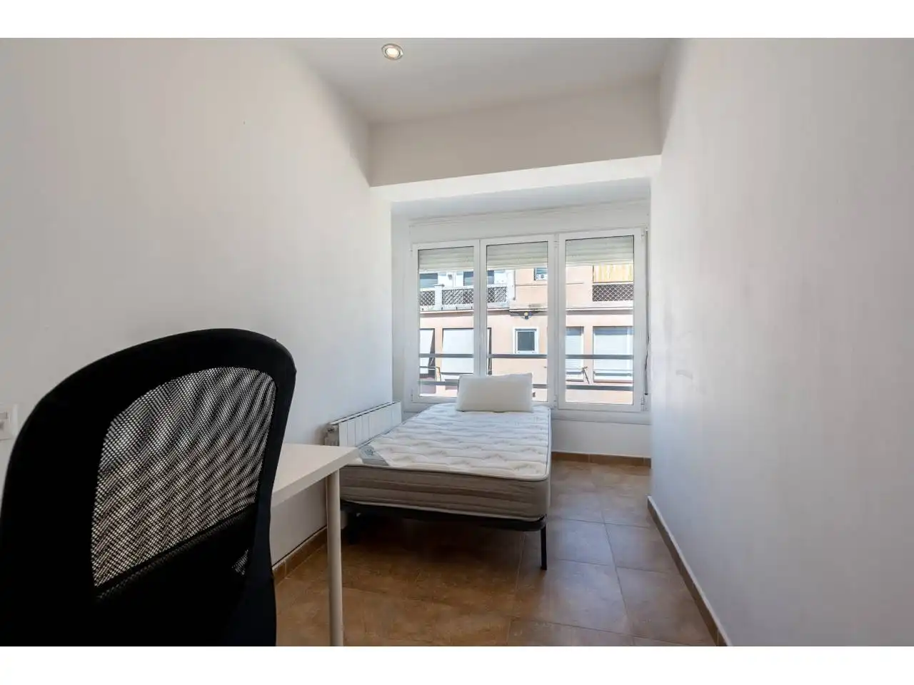Schlafzimmer von Wohnung zum Verkauf in Manresa mit Klimaanlage, Heizung und Terrasse