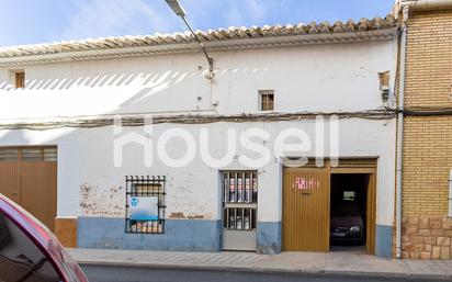 Vista exterior de Casa o xalet en venda en La Roda amb Terrassa