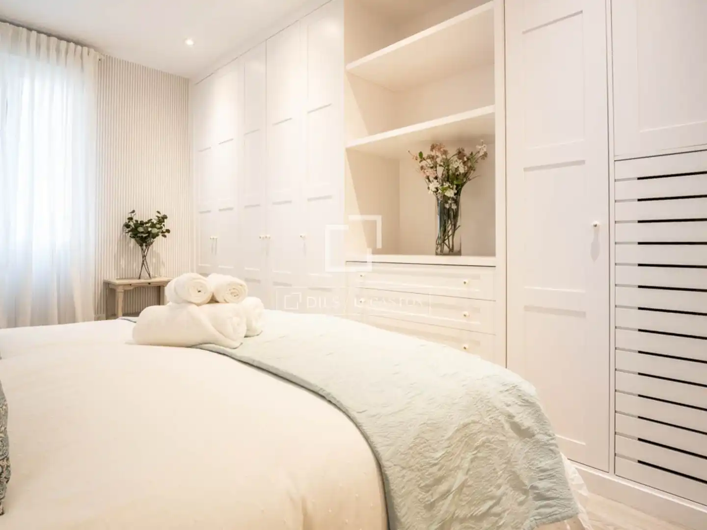Bedroom of Flat for rent in Madrid  with Air Conditioner, Parquet flooring and Furnished