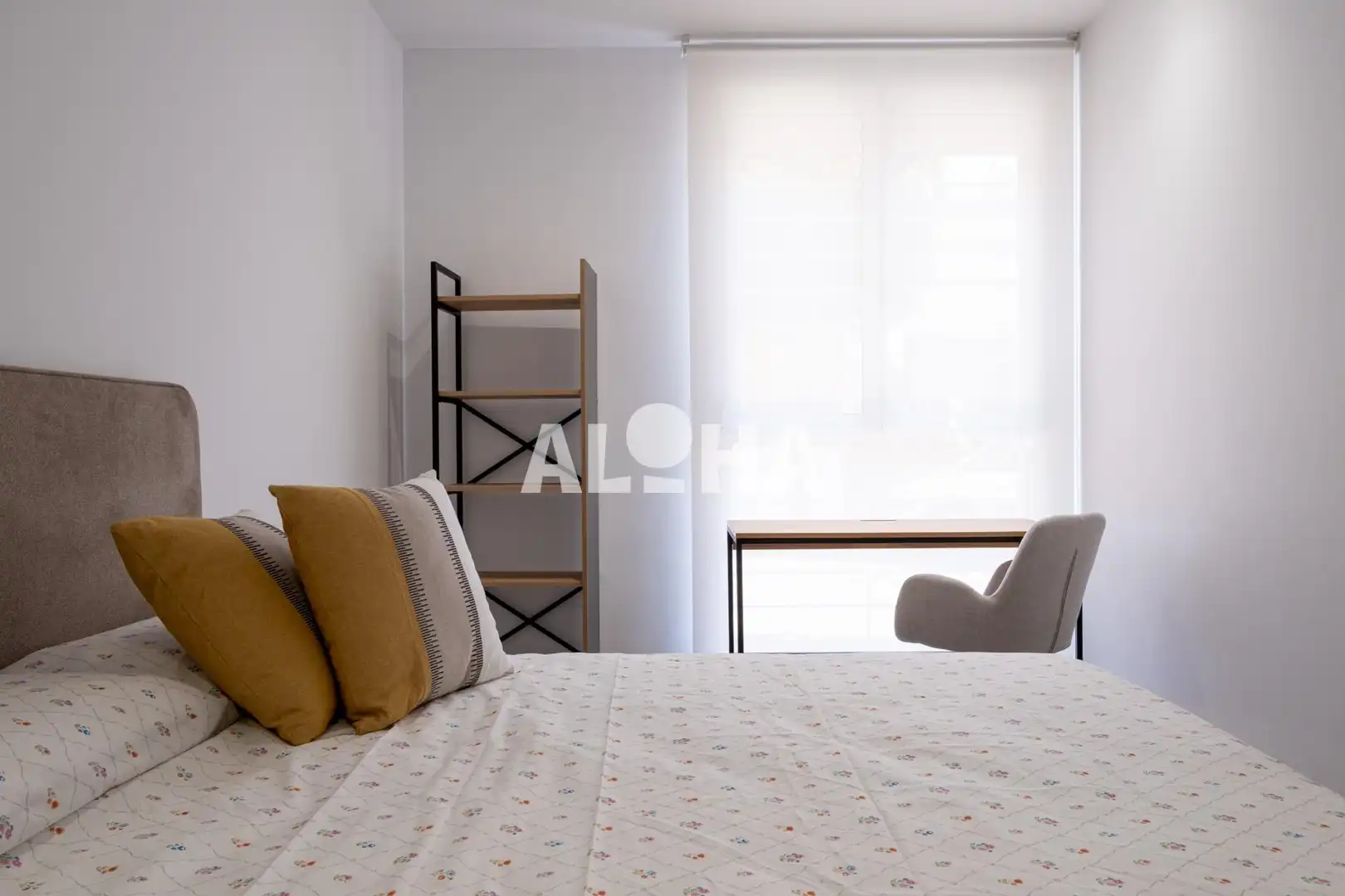 Bedroom of Apartments for rent in Moncada  with Air Conditioner, Terrace and Furnished