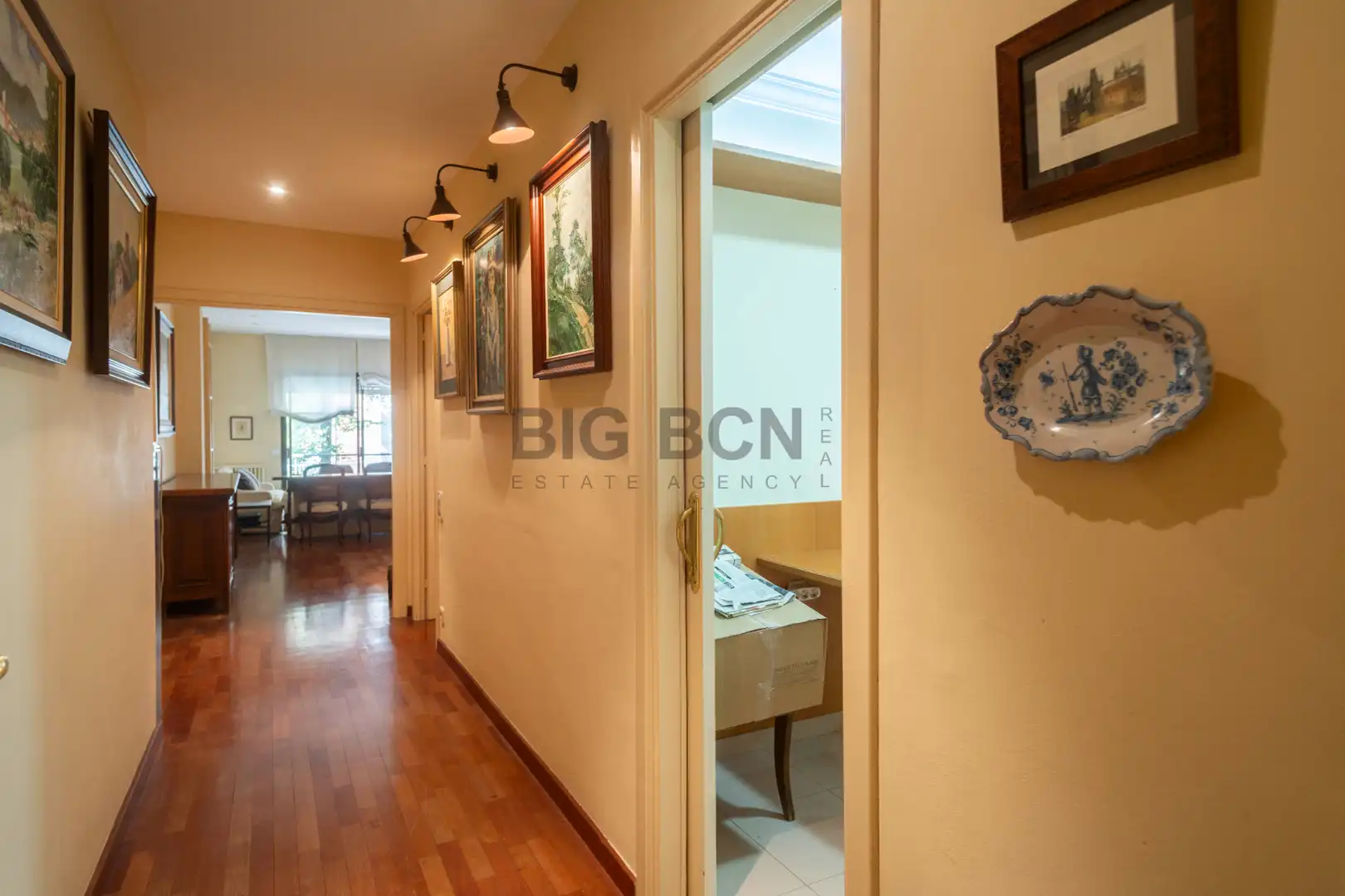 Piso en venta en Barcelona con Aire acondicionado, Calefacción y Parquet