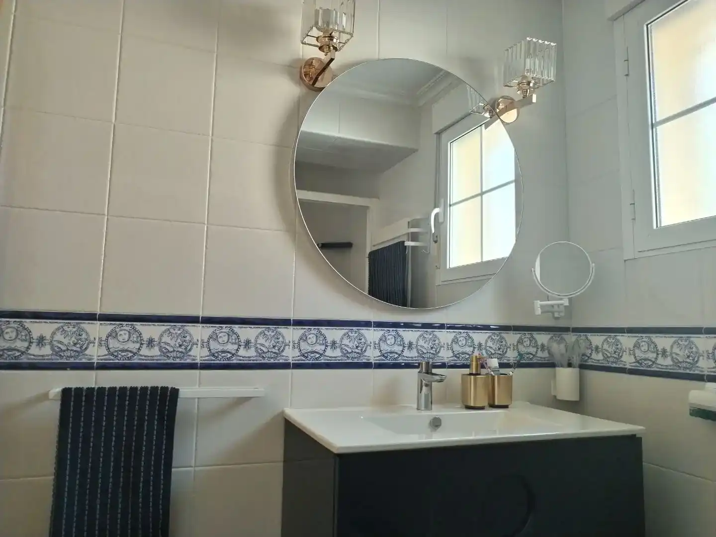 Bany de Casa adosada en venda en Sax amb Aire condicionat