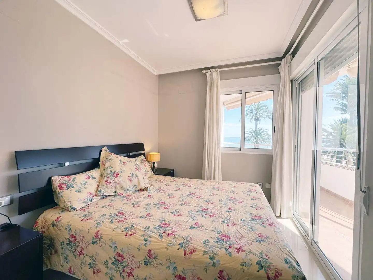 Habitación de Apartamento en venta en Dénia con Aire acondicionado, Calefacción y Jardín privado