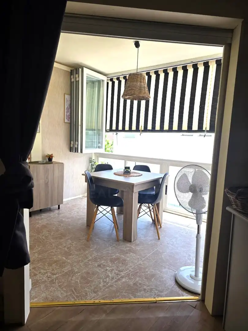 Esszimmer von Wohnung zur Miete in Salou mit Klimaanlage und Terrasse