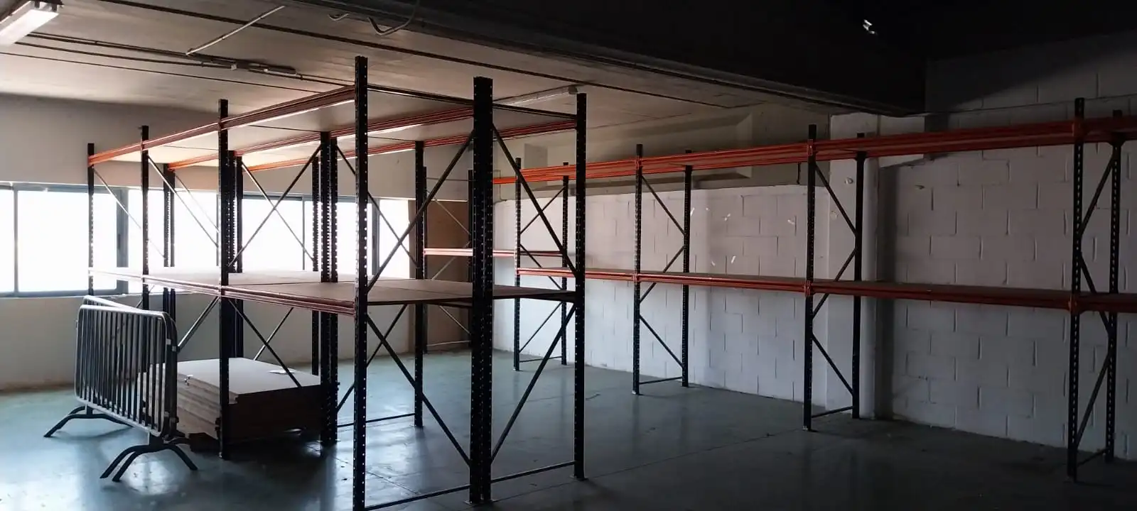 Fabrikhallen zur Miete in Alcalá de Henares mit Heizung