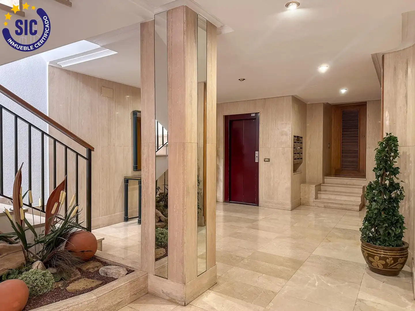 Piso en venta en Castellón de la Plana / Castelló de la Plana con Calefacción, Trastero y Amueblado