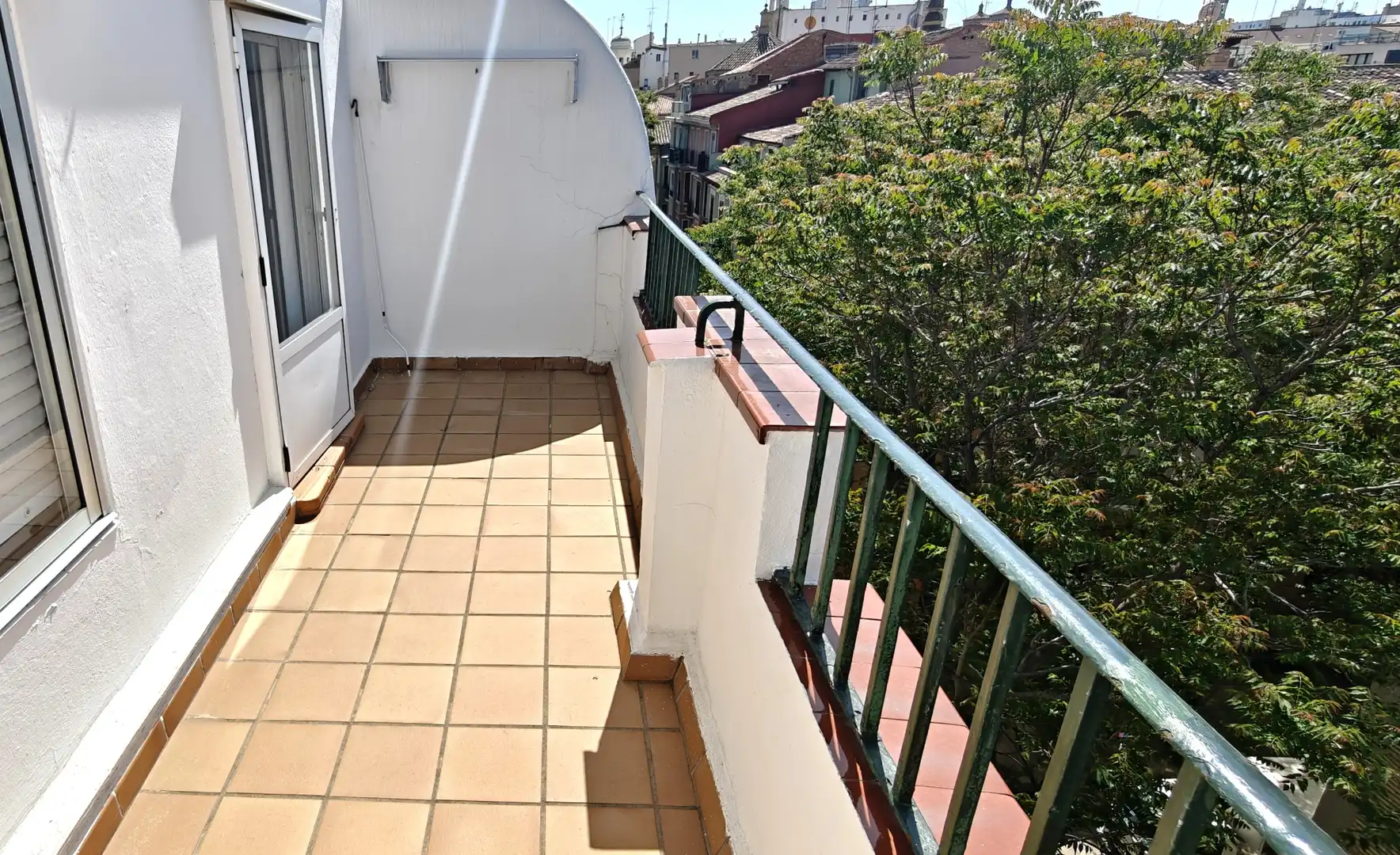 Terraza de Piso en venta en Zaragoza con Calefacción, Parquet y Terraza