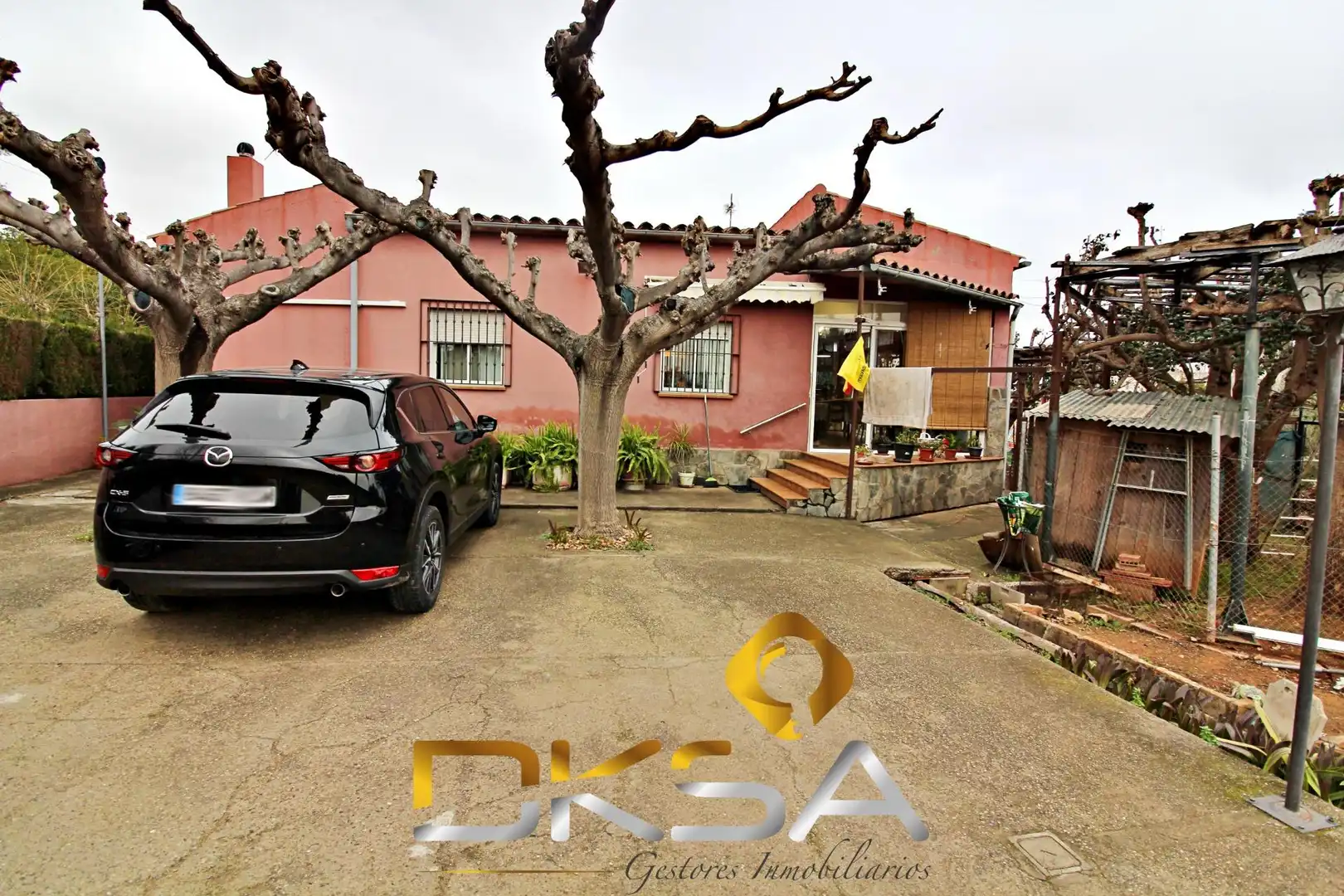 Detached house with pool for sale in Partida MADRIGAL O
