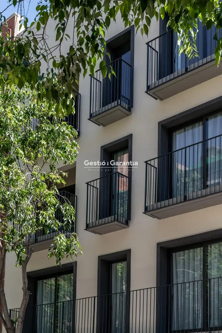 Balcony of Flat for sale in L'Hospitalet de Llobregat  with Terrace and Furnished