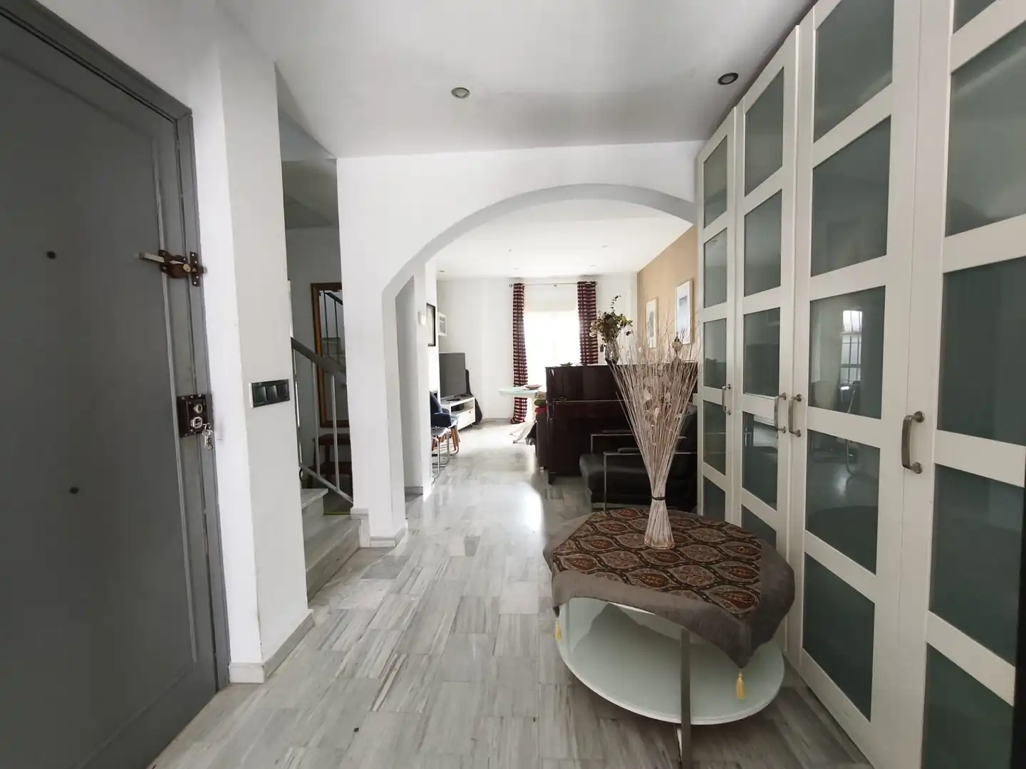 Houses for sale in Gines  with Air Conditioner, Private garden and Terrace