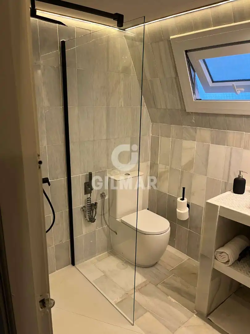 Badezimmer von Wohnung zur Miete in El Puerto de Santa María mit Klimaanlage, Heizung und Terrasse