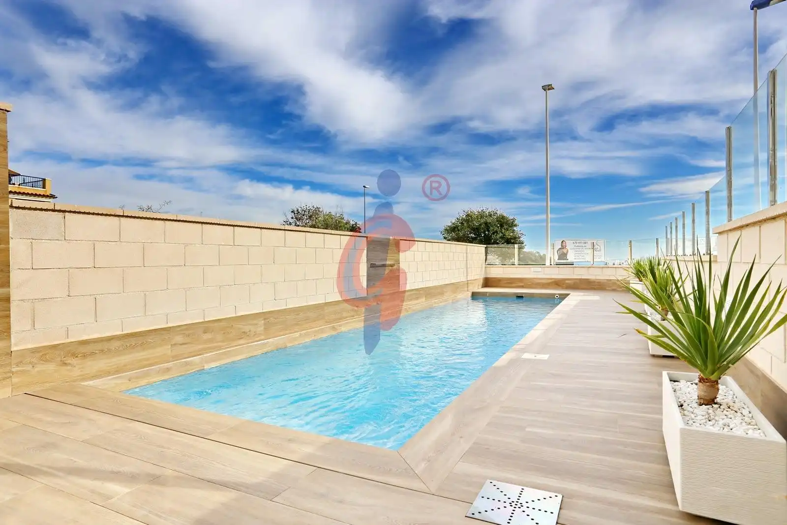 Piscina de Casa adosada en venda en Guardamar del Segura amb Aire condicionat, Calefacció i Terrassa