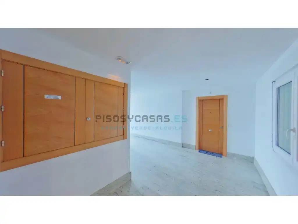 Flat for sale in Tauste  with Air Conditioner, Oven and Washing machine